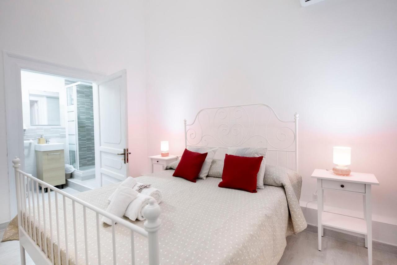 Casanova Rooms And Apartment To Rent Cefalù Exterior foto
